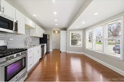 101 Hickory Drive, Carpentersville, IL 60110 - Photo 7