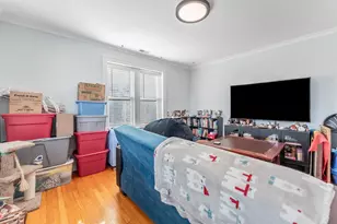 4704 N Kasson Ave, Chicago, IL 60630 - Photo 3