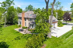 1211 Ashbury Ln, Libertyville, IL 60048 - Photo 57