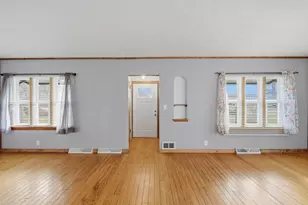 106 S Mulberry St, Mount Morris, IL 61054 - Photo 7