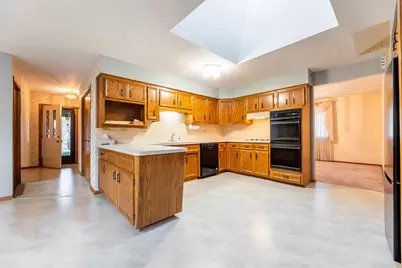 8847 Meade Avenue, Oak Lawn, IL 60453 - Photo 7