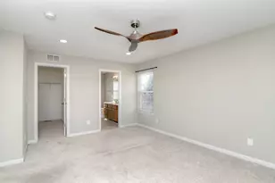 1752 Tallmeadow Dr, Dekalb, IL 60115 - Photo 15