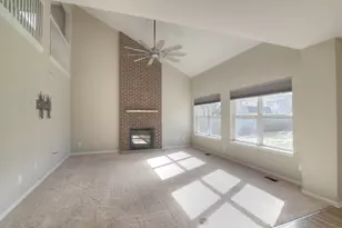 1752 Tallmeadow Dr, Dekalb, IL 60115 - Photo 11