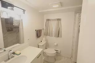 [Address not provided], Chicago, IL 60630 - Photo 7