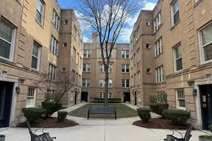 [Address not provided], Oak Park, IL 60302 - Photo 1