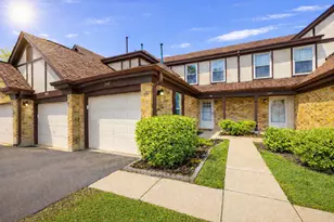 1941 Quaker Hollow Ln, Streamwood, IL 60107 - Photo 1