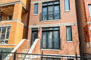 912 W Fletcher St, Chicago, IL 60657 - Photo 3