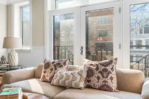 912 W Fletcher St, Chicago, IL 60657 - Photo 7