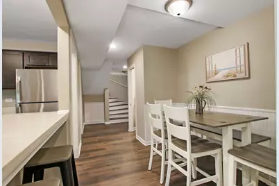 26211 W Forest Court, Antioch, IL 60002 - Photo 11