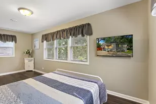 26211 W Forest Ct, Antioch, IL 60002 - Photo 3