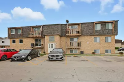 2390 Bicentennial Avenue #8, Crest Hill, IL 60403 - Photo 15