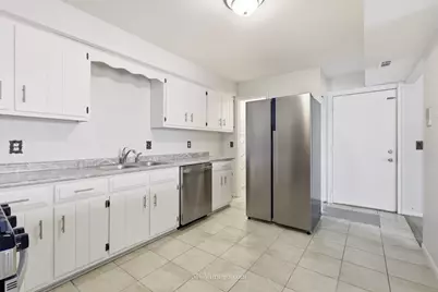 2390 Bicentennial Avenue #8, Crest Hill, IL 60403 - Photo 3