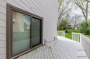 1213 Yorkshire Dr, Naperville, IL 60563 - Photo 31
