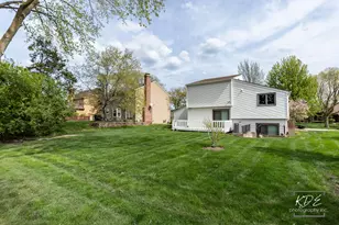 1213 Yorkshire Dr, Naperville, IL 60563 - Photo 25