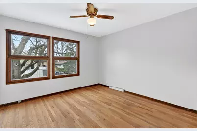 305 S 13th Street, Saint Charles, IL 60174 - Photo 11