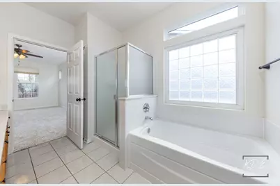 21102 Windsor Lake Way, Crest Hill, IL 60403 - Photo 17