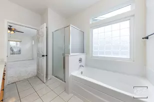 21102 Windsor Lake Way, Crest Hill, IL 60403 - Photo 17