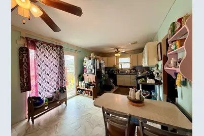 604 E Center Street, Monticello, IL 61856 - Photo 3