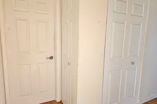 592 Lotus Ct, Wheeling, IL 60090 - Photo 11