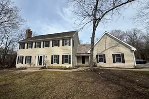 25138 N Pawnee Rd, Barrington, IL 60010 - Photo 1