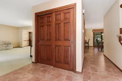 1005 S Hershey Road, Bloomington, IL 61704 - Photo 3