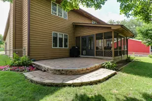 1005 S Hershey Rd, Bloomington, IL 61704 - Photo 47