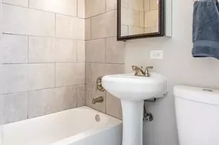 10619 S Sawyer Ave, Chicago, IL 60655 - Photo 17