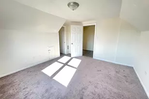 8312 S Phillips Ave, Chicago, IL 60617 - Photo 23