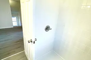 8312 S Phillips Ave, Chicago, IL 60617 - Photo 21