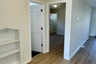 8312 S Phillips Ave, Chicago, IL 60617 - Photo 7