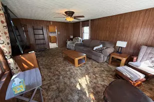 405 Wortby St, Odin, IL 62870 - Photo 5