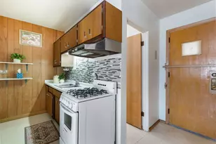 707 15th St, North Chicago, IL 60064 - Photo 5