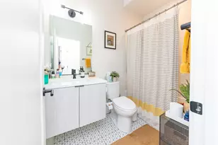 1336 W Bryn Mawr Ave, Chicago, IL 60660 - Photo 11