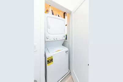 1336 W Bryn Mawr Avenue #1F, Chicago, IL 60660 - Photo 17