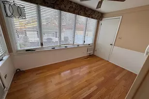 5805 N Merrimac Ave, Chicago, IL 60646 - Photo 13