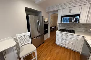 5805 N Merrimac Ave, Chicago, IL 60646 - Photo 9