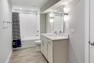 1515 W Sunnyside Ave, Chicago, IL 60640 - Photo 23