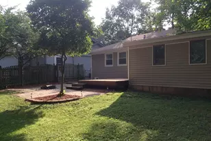 133 N Woodlawn St, Wheaton, IL 60187 - Photo 11