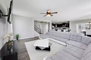 300 Winthrop Dr, Oswego, IL 60543 - Photo 19