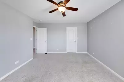 300 Winthrop Drive, Oswego, IL 60543 - Photo 29