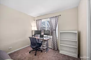 5201 Lemon Ln, Hanover Park, IL 60133 - Photo 13