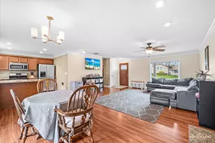 5201 Lemon Ln, Hanover Park, IL 60133 - Photo 5
