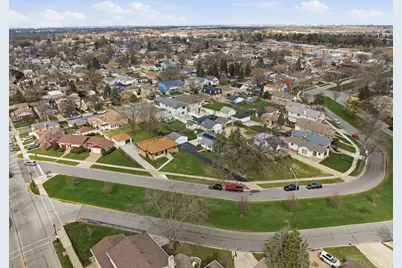 2412 N West Brook Road, Elmwood Park, IL 60707 - Photo 33