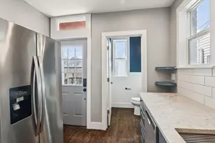 3713 W Wabansia Ave, Chicago, IL 60647 - Photo 11