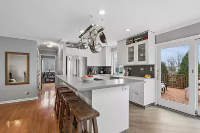 904 W Woodland Road, Lake Bluff, IL 60044 - Photo 5