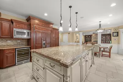 434 W Benton Avenue, Naperville, IL 60540 - Photo 9