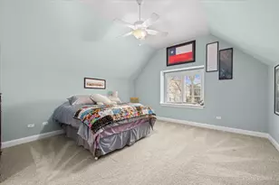 434 W Benton Ave, Naperville, IL 60540 - Photo 27