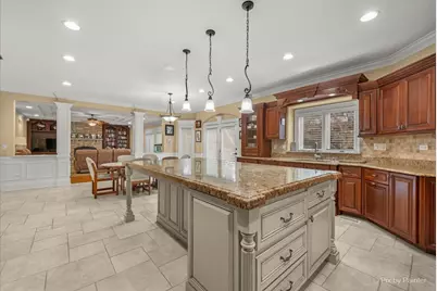 434 W Benton Avenue, Naperville, IL 60540 - Photo 11