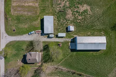 5568 Lois Lane, Salem, IL 62881 - Photo 35