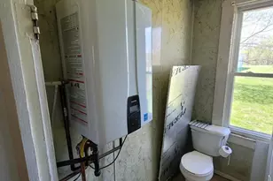 5568 Lois Ln, Salem, IL 62881 - Photo 17